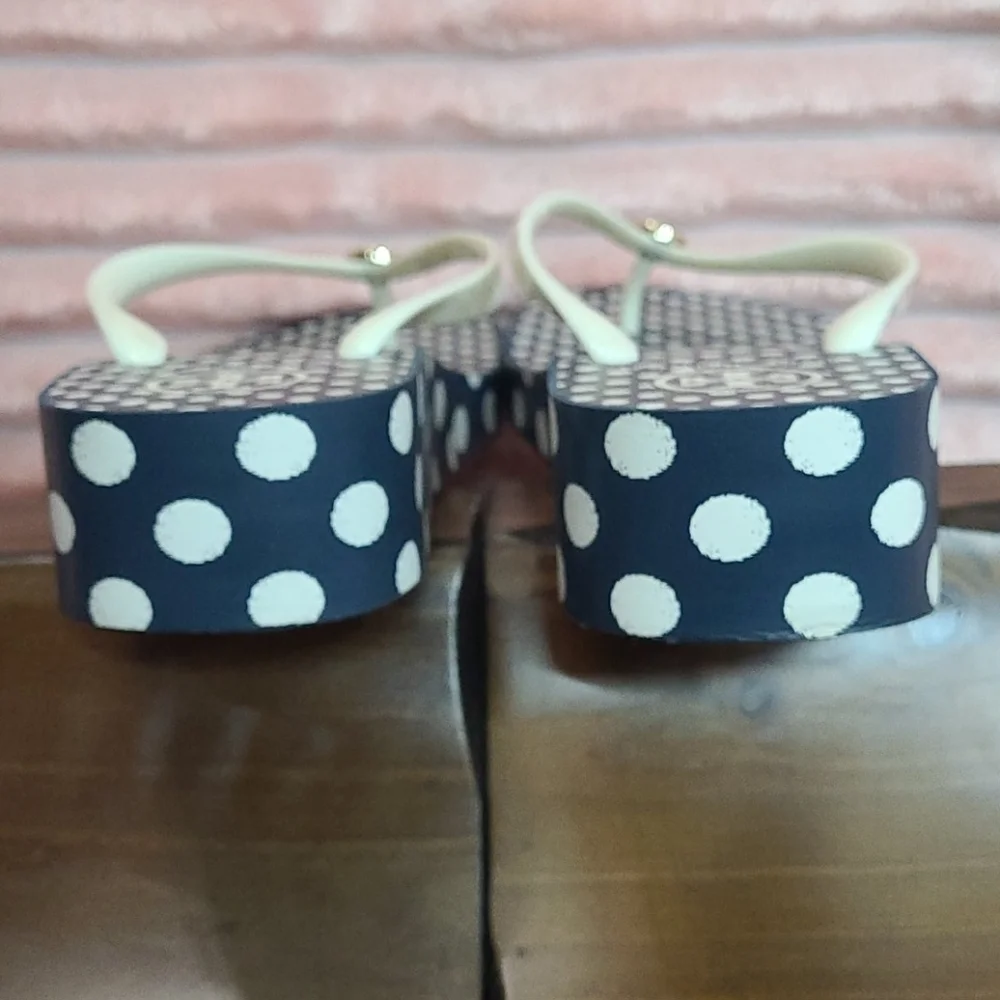 TORY BURCH SANDALS FLIP FLOPS